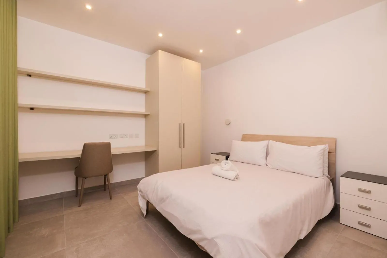 Swieqi 3 Bedroom Apartment 1 Is-Swieqi
